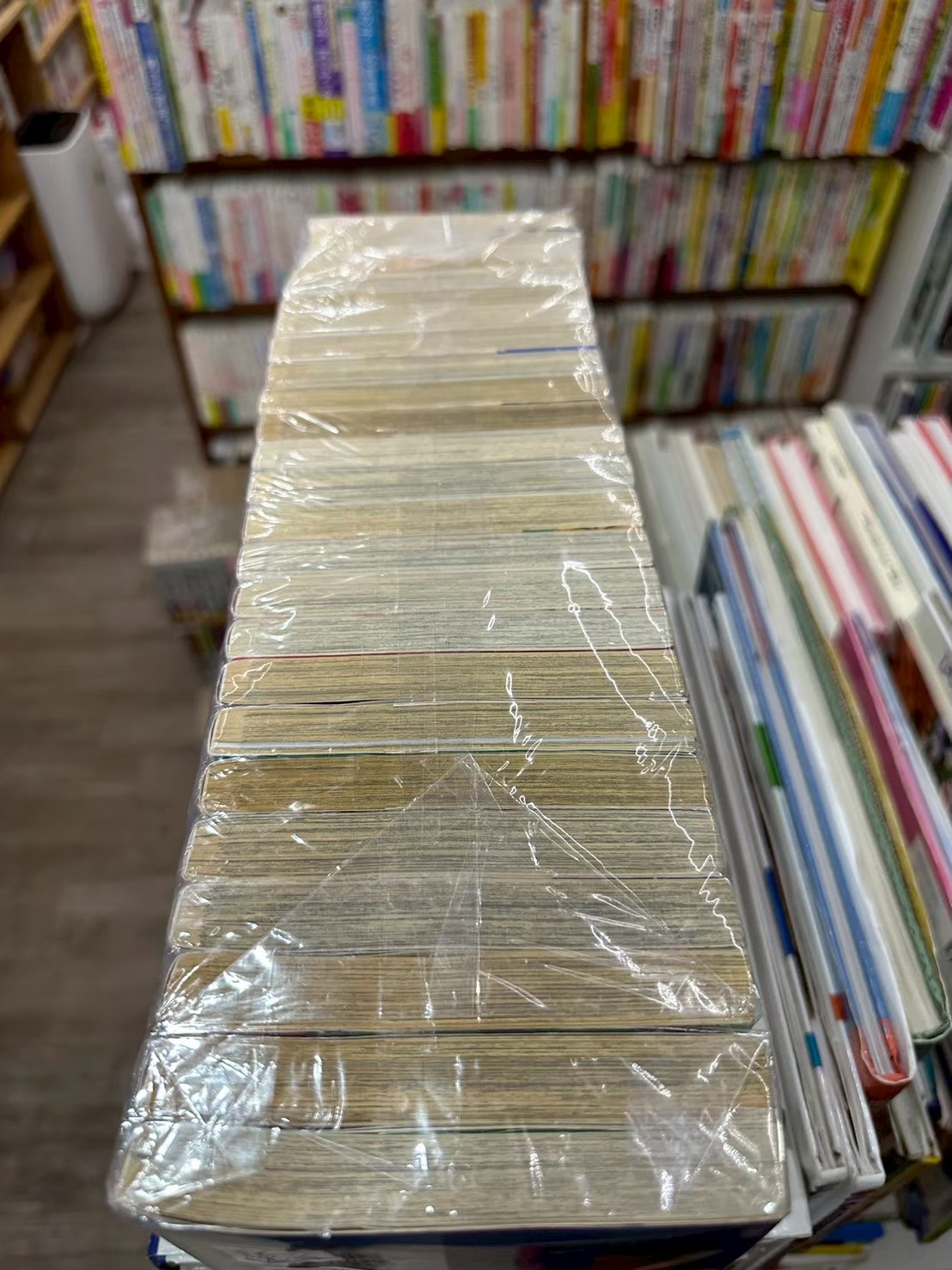 LINE_ALBUM_Comic 3fl_251027_12