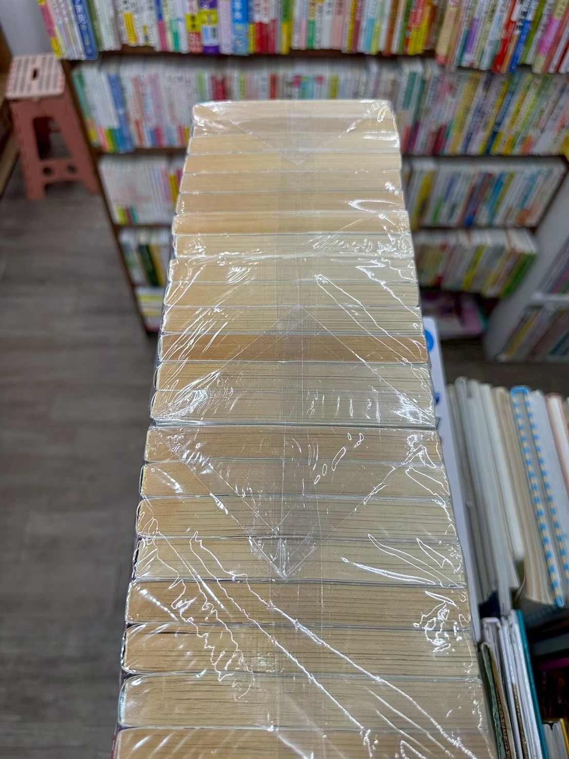 LINE_ALBUM_Comic 3FL_251103_25