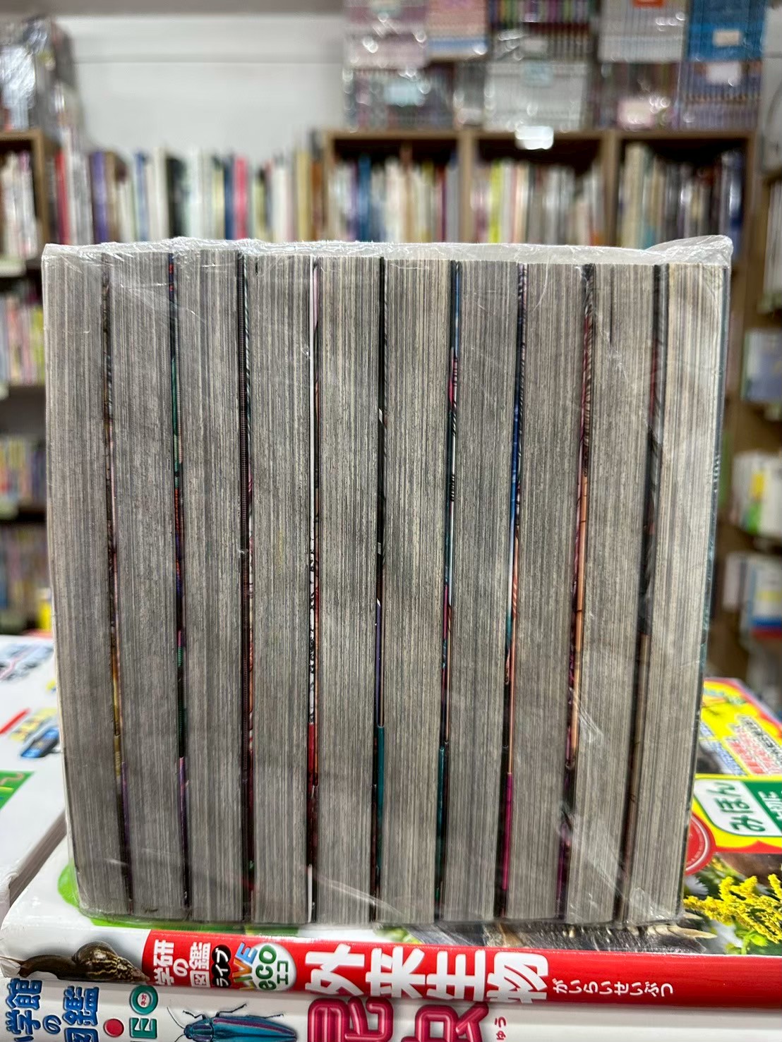 LINE_ALBUM_Comic 3FL_251103_6