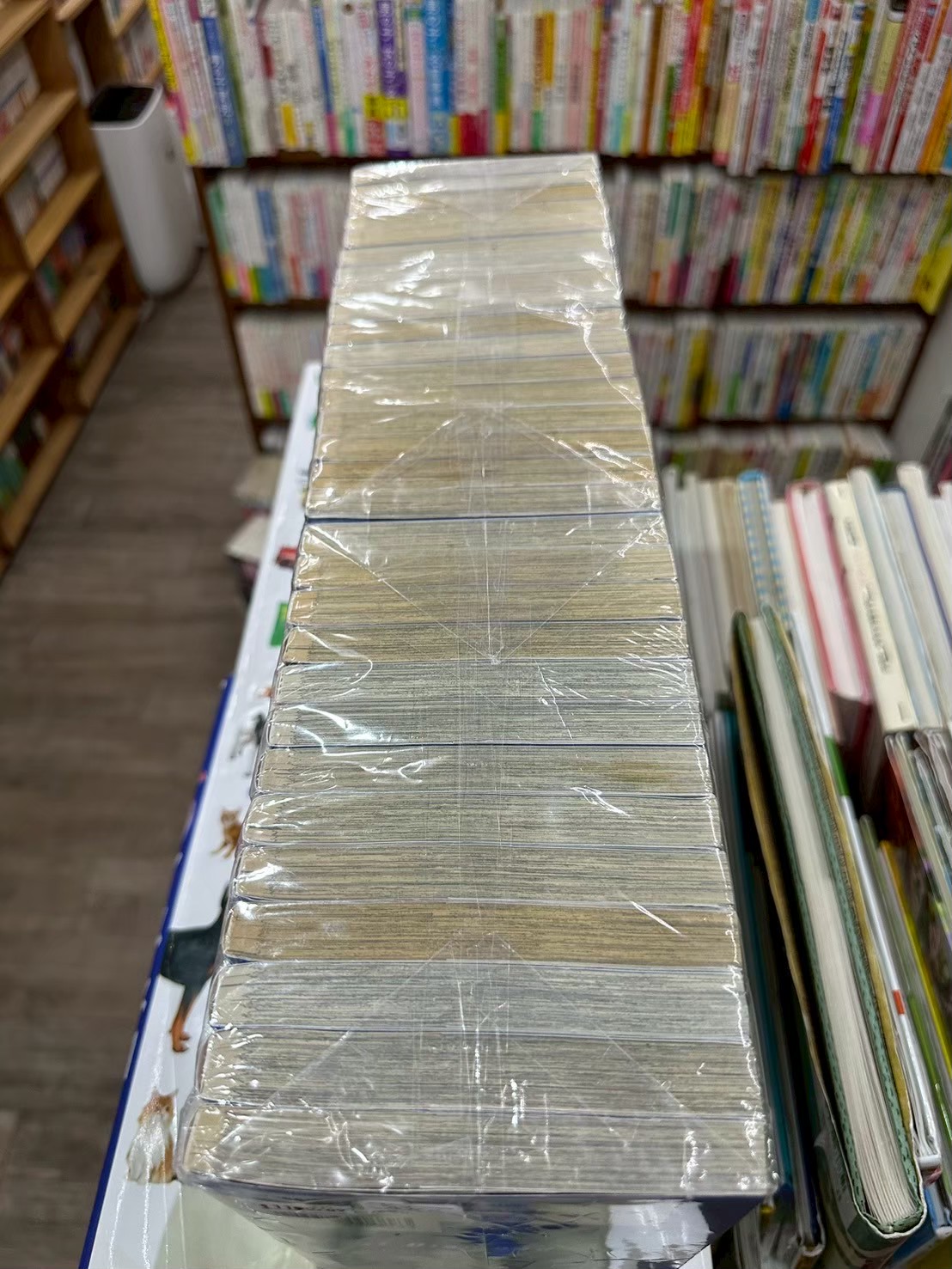 LINE_ALBUM_Comic 3FL_251105_2