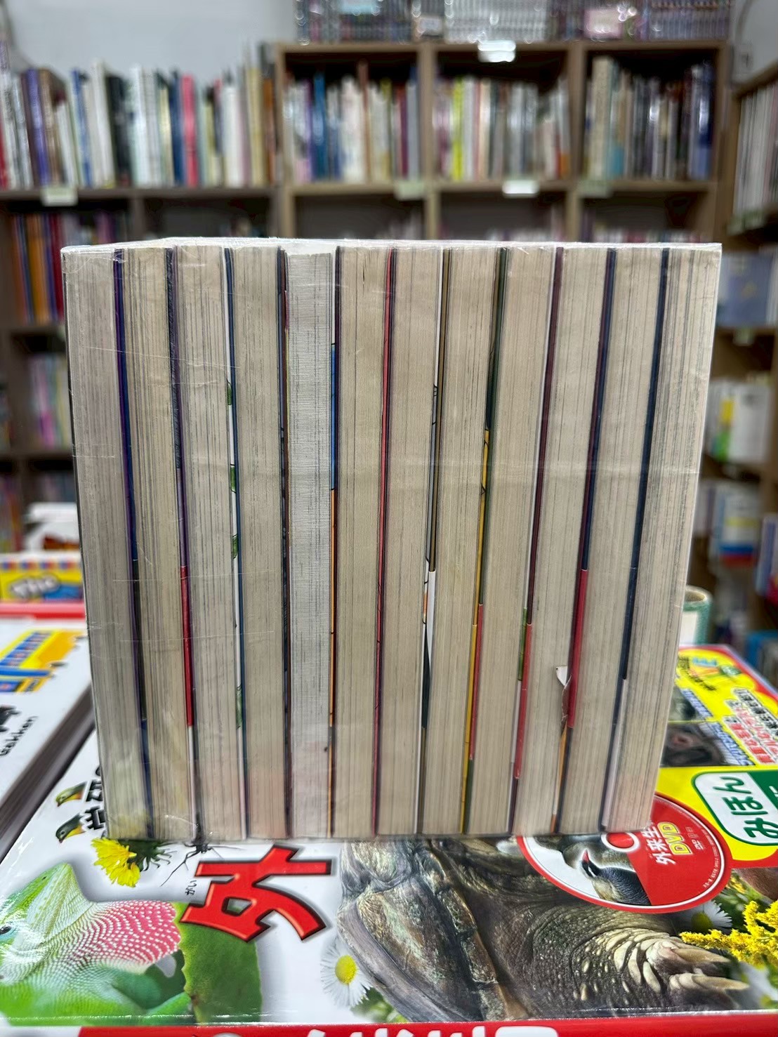 LINE_ALBUM_Comic 3FL_251111_1