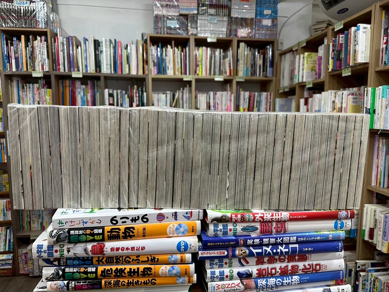 LINE_ALBUM_Comic 3FL_251111_11