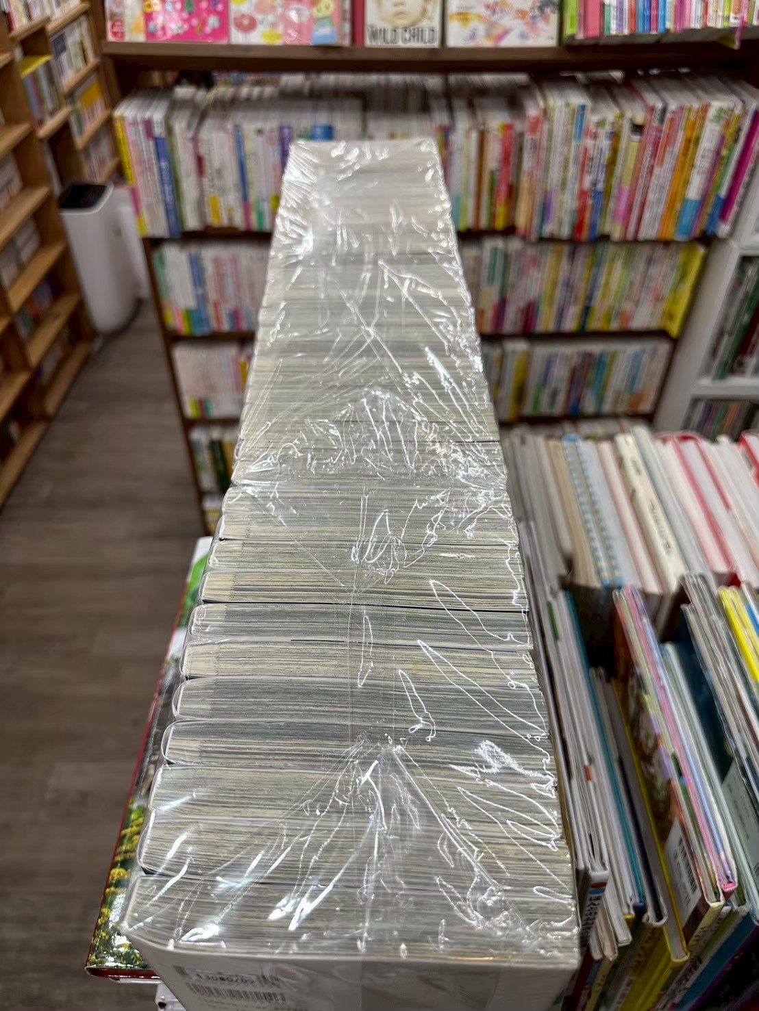 LINE_ALBUM_Comic 3FL_251111_12