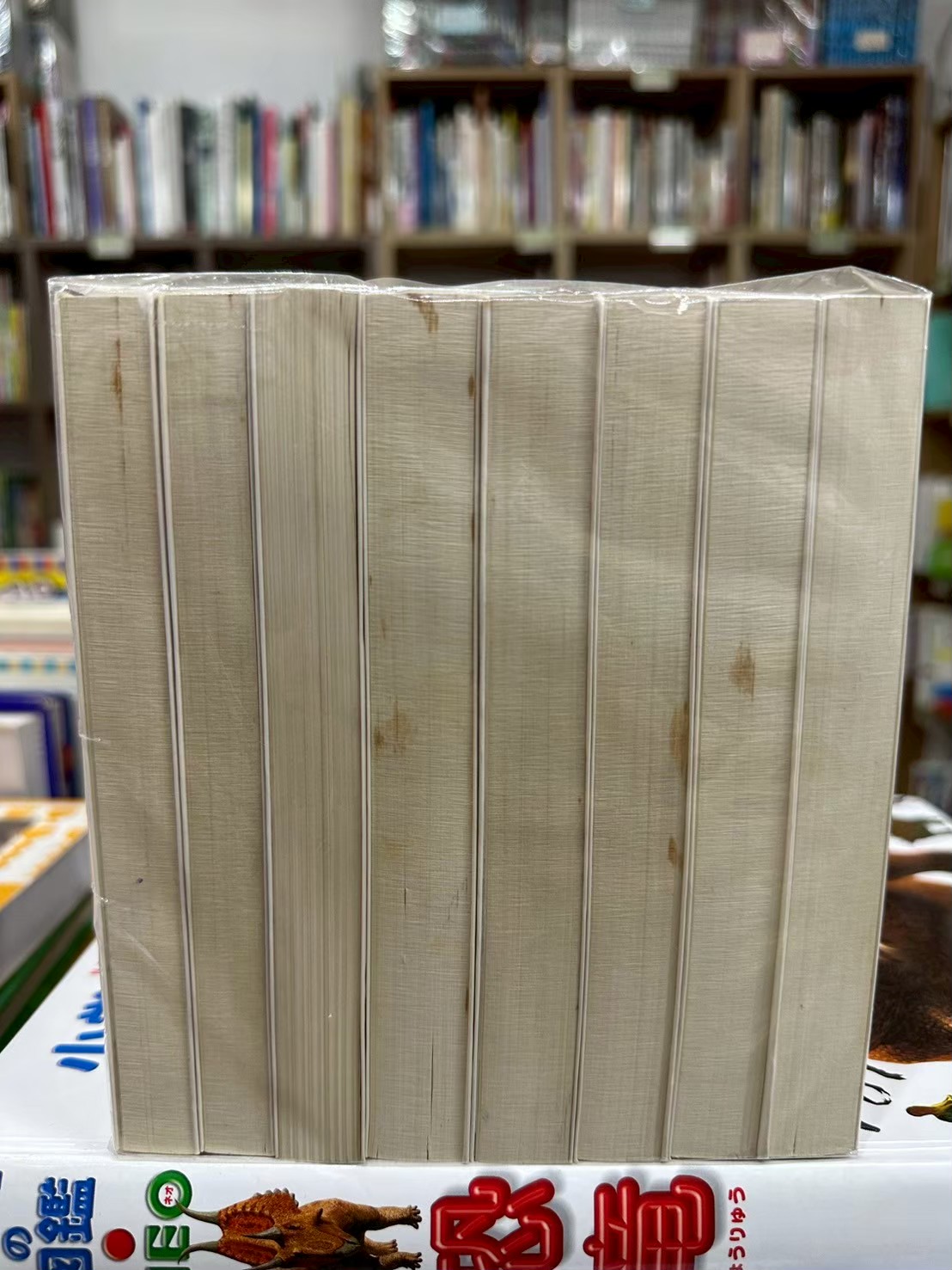 LINE_ALBUM_Comic 3FL_251126_1