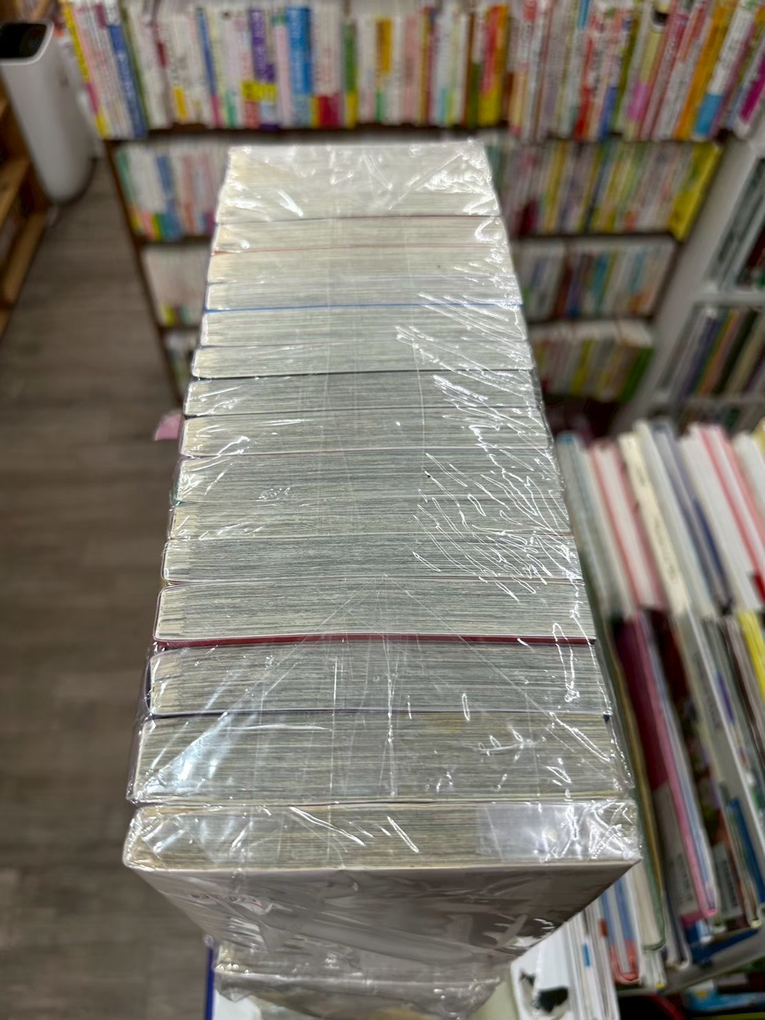 LINE_ALBUM_Comic 3fl_251102_22