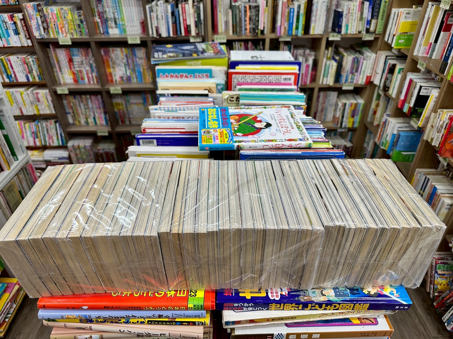 LINE_ALBUM_Comic 3fl_251214_8